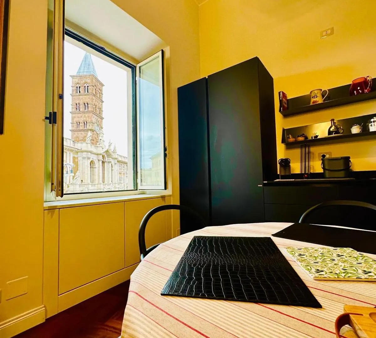 Santa Maria Maggiore Suites Apartments Rome