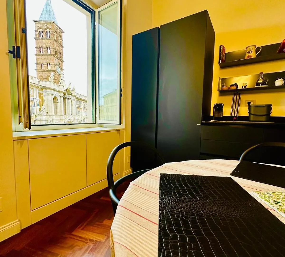 Santa Maria Maggiore Suites Apartments Rome
